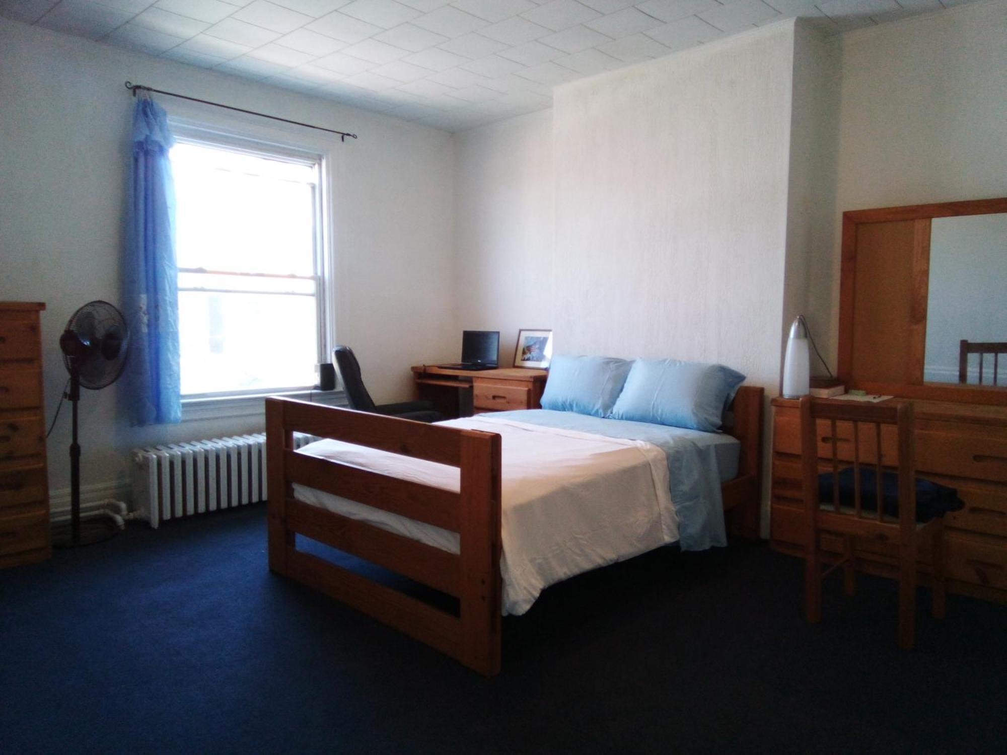 A Cozy Bedroom For You To Relax Pittsburgh Exteriör bild